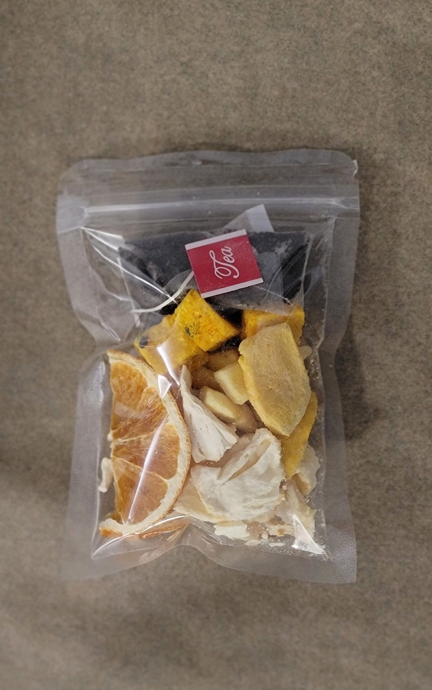 Decaf Ceylon Freeze Dried Passion Fruit, Pineapple & Orange Tea 天然香橙菠蘿芒果百香果茶 with Canadian Honey Option.