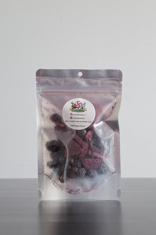 Freeze Dried Blueberry Mix Smoothie Bites 藍莓雜果冰沙脆(含脆果乾) without added sugar.